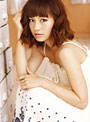 安田美沙子 2012カレンダー