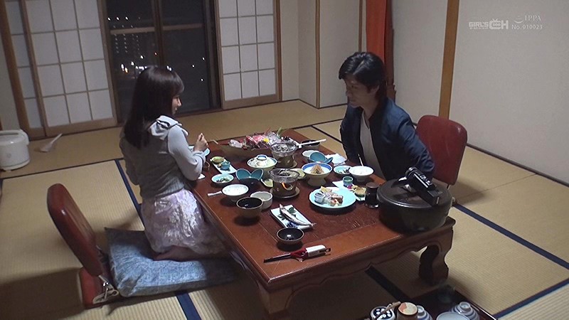 一度きりの不倫旅行 ~夫に内緒で抱いてください~ 花崎りこ サンプル画像 No.1