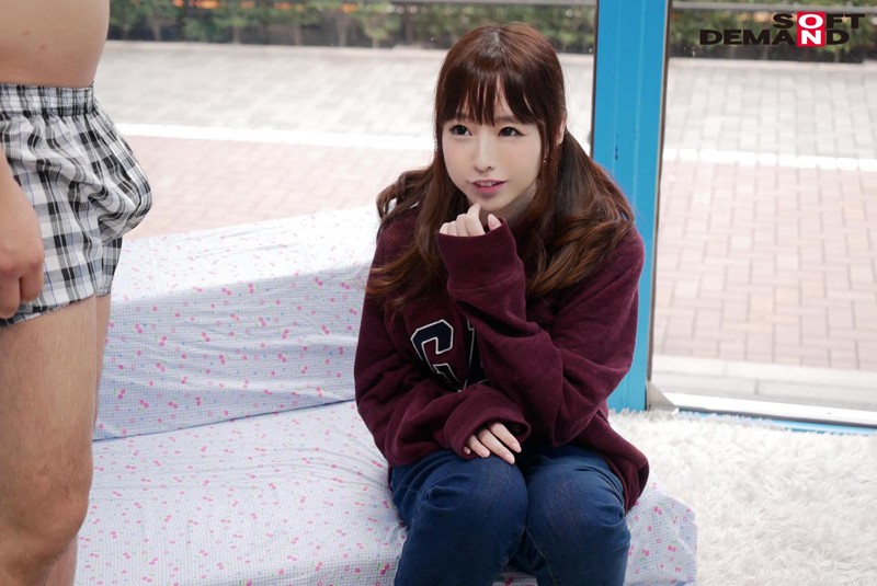 もえちゃん(18)体育大学1年生 マジックミラー号 10代美少女が童貞のフリをした性獣男優に激ピストンされ真正中出し! サンプル画像 No.3
