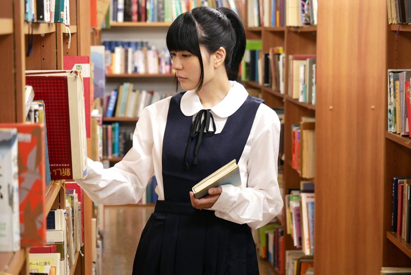 突然、どろっどろ精子が降り注がれる日常 学園生活で「常にぶっかけ」女子○生 サンプル画像 No.1