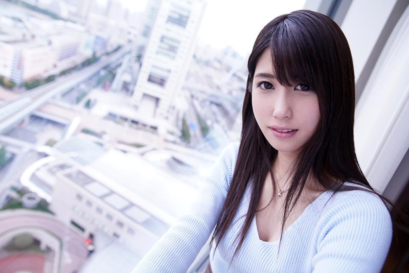 精子は飲むものだと思っている宮崎訛りのドM少女 日高まい AVデビュー サンプル画像 No.1
