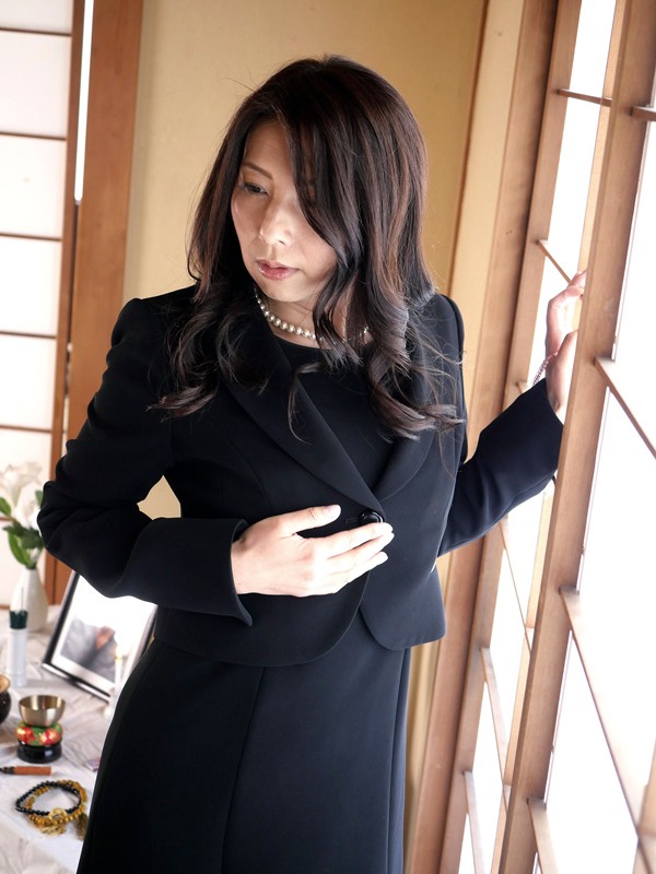 未亡人の柔肌 一条綺美香 サンプル画像 No.2
