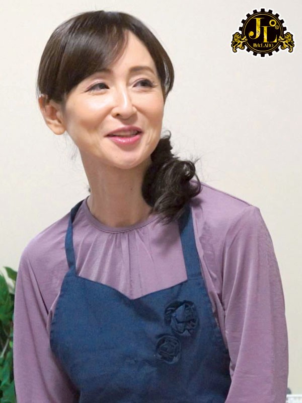 巷で噂の「おばさんレンタル」サービス21 性格よし子な優しいおばさんの人柄につけ込んでどこまでやれるか試してみた結果…中出しセックスまでやらせてくれた!! サンプル画像 No.1