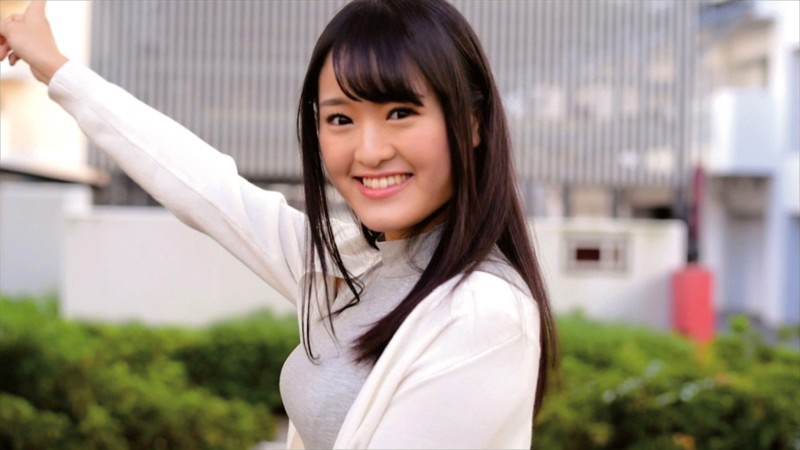 恥じらい赤面お漏らし絶頂S級素人ちゃんAV出演 地方出身大学生 押したらヤレそうなFカップ美巨乳こころちゃん19歳 サンプル画像 No.1