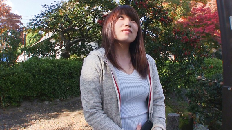 色白でボインな ゆう君ママ 幸薄めな苦労系ママは乱れだしたら止まらない ちんぽハメられビックンビックン連続絶頂【FANZA限定配信】 サンプル画像 No.1