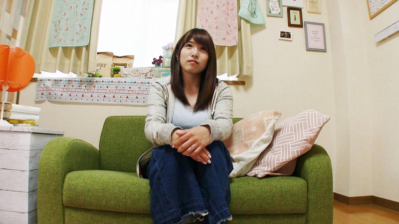 色白でボインな ゆう君ママ 幸薄めな苦労系ママは乱れだしたら止まらない ちんぽハメられビックンビックン連続絶頂【FANZA限定配信】 サンプル画像 No.2