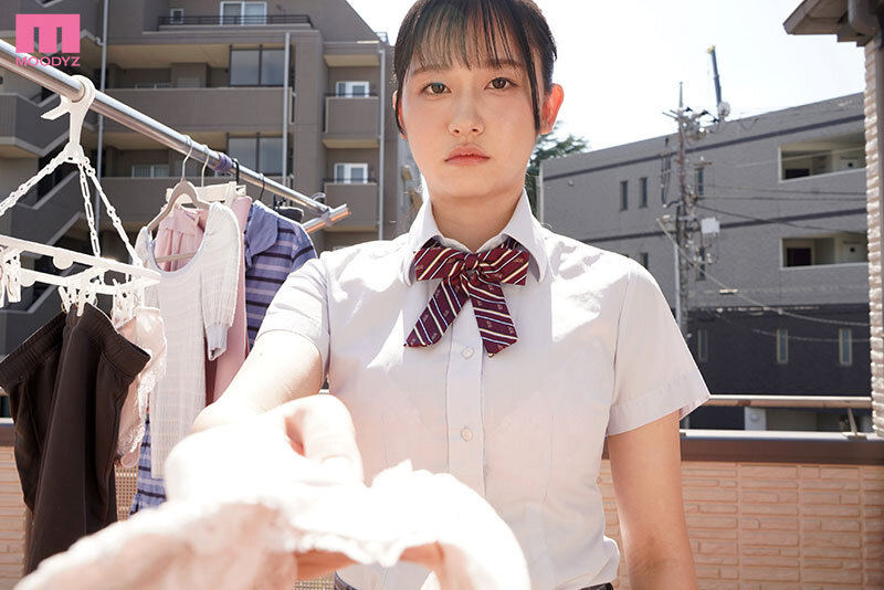 「巨乳好きで妹のJカップブラをオカズにシコってるとか…お兄ちゃんキモすぎ。」と罵倒しながらもジト目パイズリでヌイてくれる最高の妹 三木環奈 サンプル1