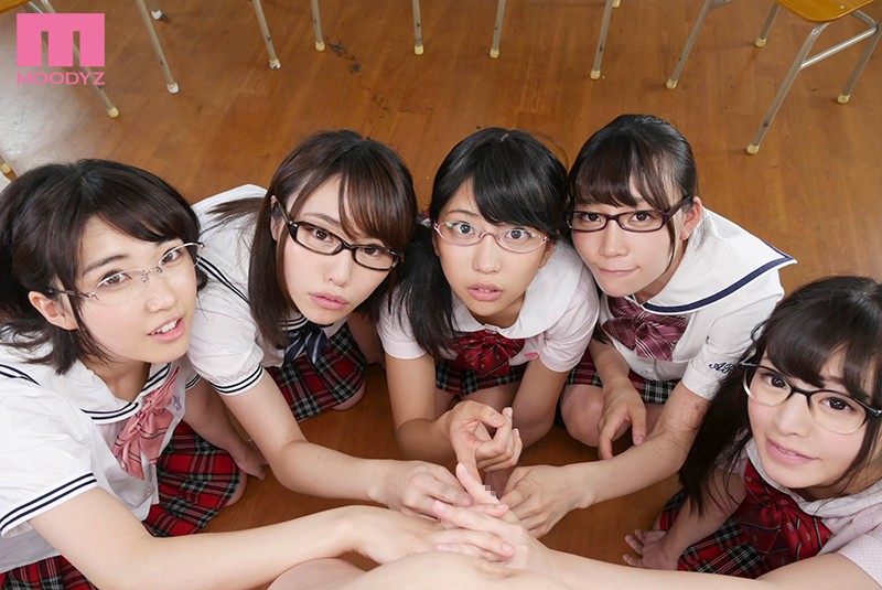 エロ妄想が暴走した文系少女サークルに性実験された僕たち… サンプル画像 No.3