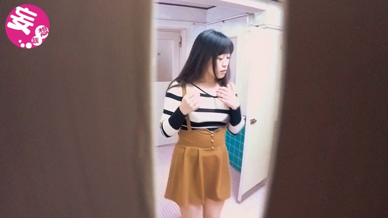 ガチ盗撮 関東近県某市営第1体育館に侵入 地元お嬢さんたちのトイレの聖水盗撮BEST 117人4時間全部見せますスペシャル!! サンプル画像 No.3