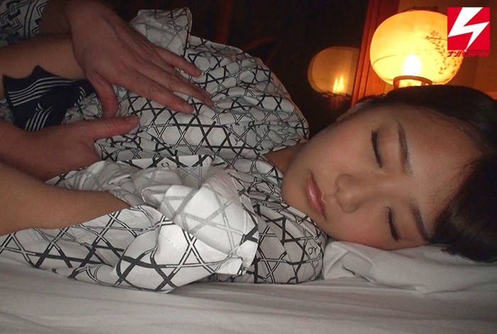 某有名動画サイトで人気上昇中の超敏感な美人温泉レポーターしほちゃん 混浴しながら天然イキ潮かけ流すハメ撮り映像をAV発売しちゃいました。 ナンパJAPAN EXPRESS Vol.92 サンプル画像 No.4
