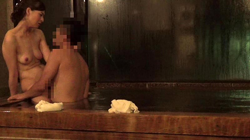 混浴盗撮6 ひとり旅のスタイルのいい熟女と混浴風呂で一発ハメちゃいました 北川礼子 美咲はるか サンプル画像 No.3