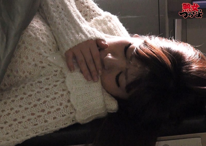 あなたの美人奥さんが狙われた! 産婦人科医師のPCから流出した蛮行ファイル映像1と2 被害者48名 サンプル画像 No.7