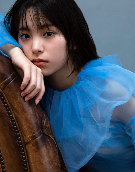卓上 當真あみ 2026年カレンダー