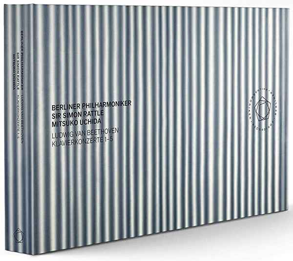 内田光子/ベートーヴェン:ピアノ協奏曲（全曲）（2Blu-ray Disc付）