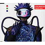 FANATIC CRISIS/LOVE MONSTER