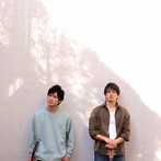 平川地一丁目/悲しみのない世界へ/玄関灯