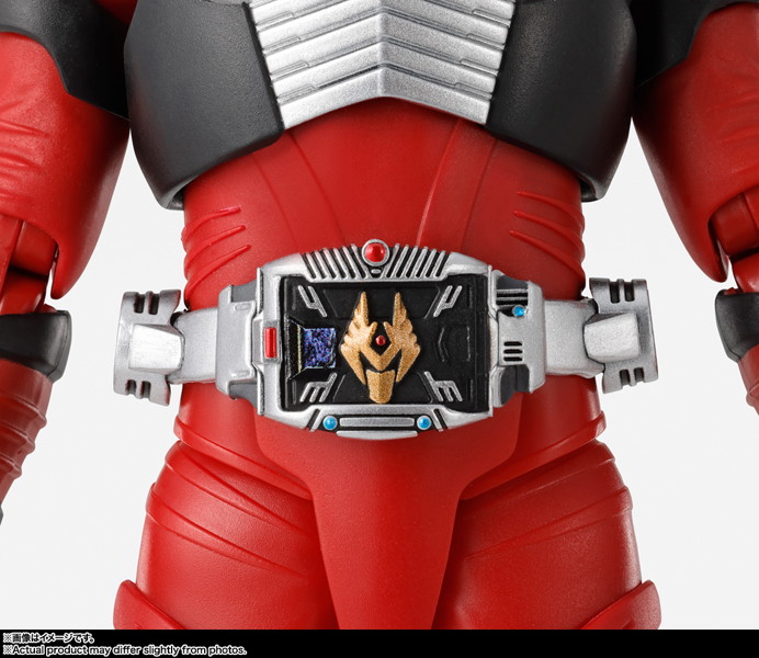 S.H.Figuarts（真骨彫製法） 仮面ライダー龍騎