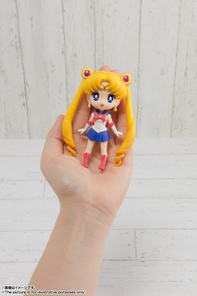 Figuarts mini セーラームーン