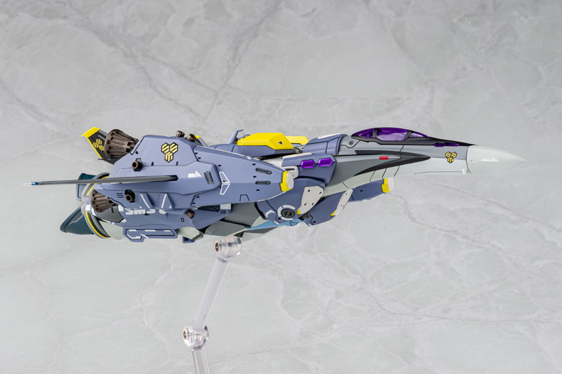 MC-18 マクロスF VF-25S スーパーメサイア V.F.G.