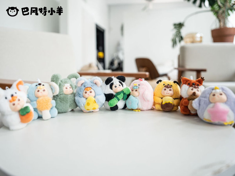 小さな動物園シリーズ ぬいぐるみモンスターボックス（1BOX=8個入）