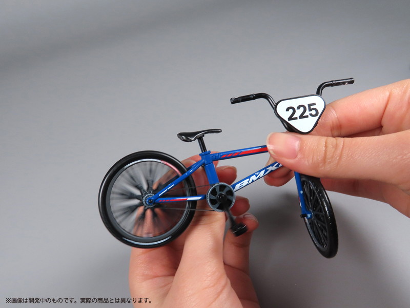 プリプラ フィギュアのスポーツ BMX レース blue