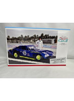 1/24 アメリカンスポーツカー コルベットスティングレー フィギュア5体付き