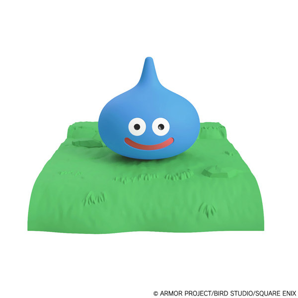 ドラゴンクエスト プラスチックモデルキットシリーズ スライム 草原ベースつき