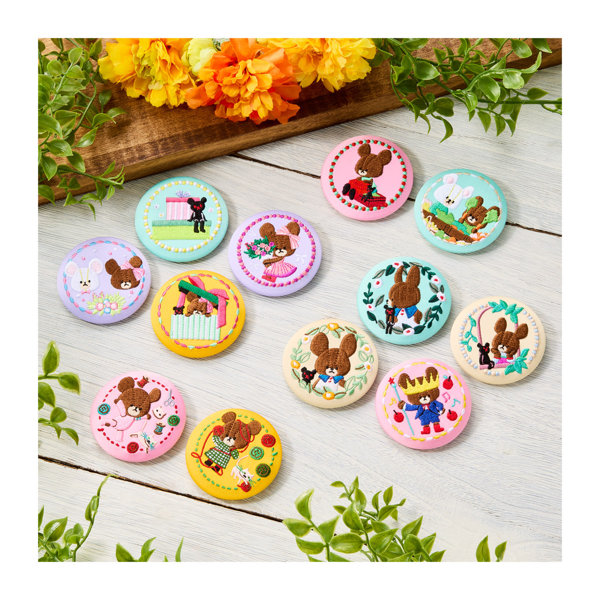 くまのがっこう 刺繍缶バッジビスケット （全12種） 1BOX:12個入