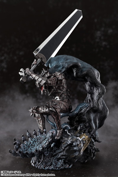 Figuarts Zero Touche Me’tallique ベルセルク ガッツ（狂戦士の甲冑）