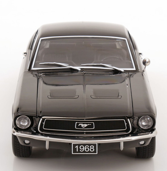 フォード Mustang GT Fastback 1968 ブラック フォード Mustang GT Fastback 1968 ブラック