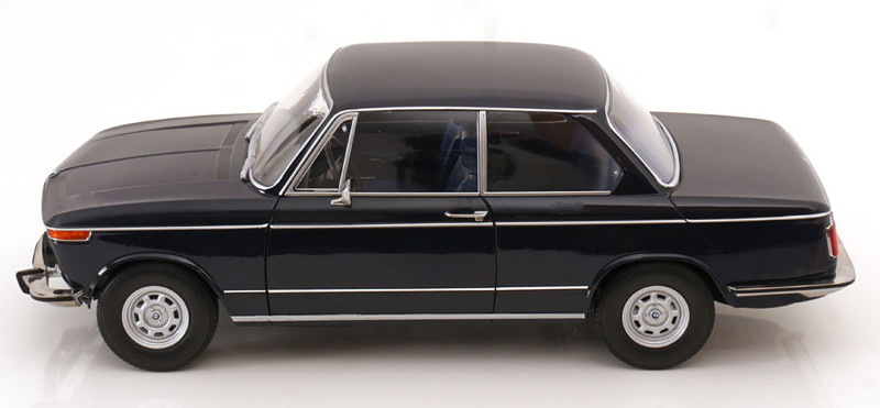 BMW 1602 2.Series 1974 ダークブルー