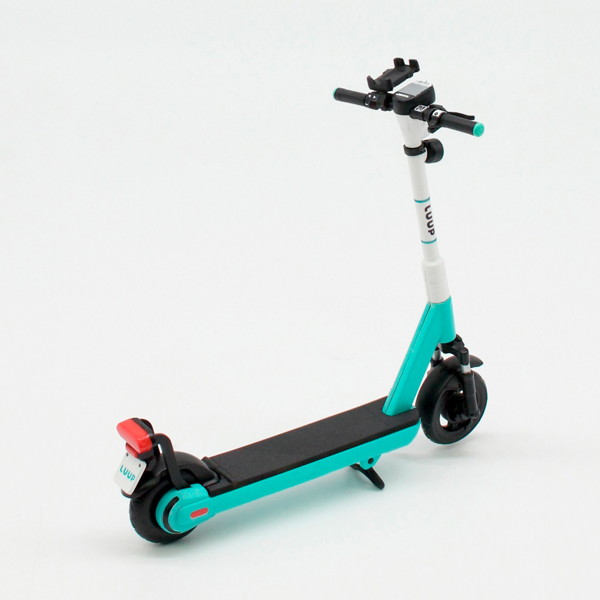 LUUP 電動キックボード