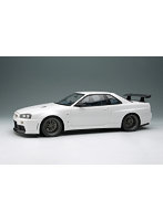 BUILT BY LEGENDS Mine’s Skyline GT-R（BNR34） シラナミホワイト