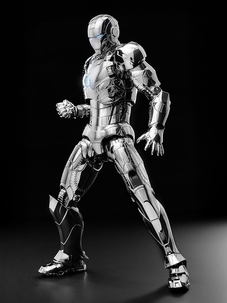 Marvel Studios’ The Infinity Saga （マーベル・スタジオの『インフィニティ・サーガ』） DLX Iron Man...