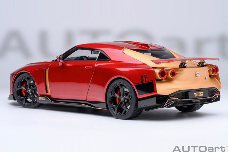 NISSAN GT-R50 by ITALDESIGN （メタリック・レッド/ゴールド）