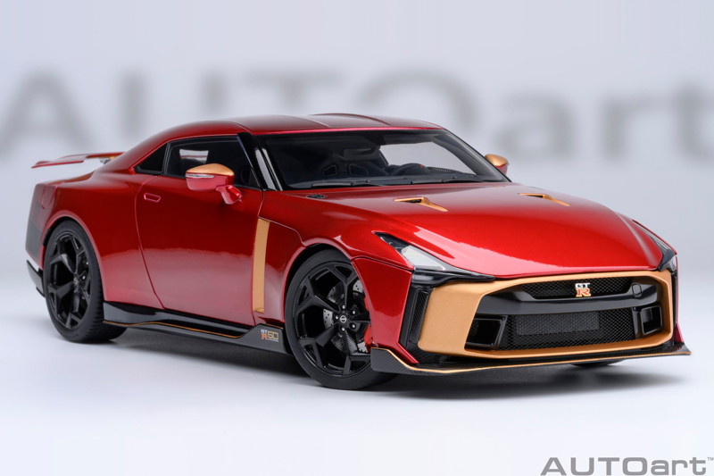 NISSAN GT-R50 by ITALDESIGN （メタリック・レッド/ゴールド）