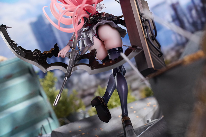 COLORS:RED（カラーズ:レッド）