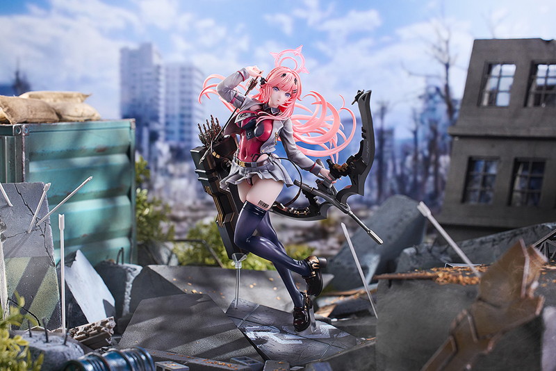 COLORS:RED（カラーズ:レッド）