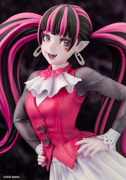 MONSTER HIGH（TM）美少女 ドラキュローラ