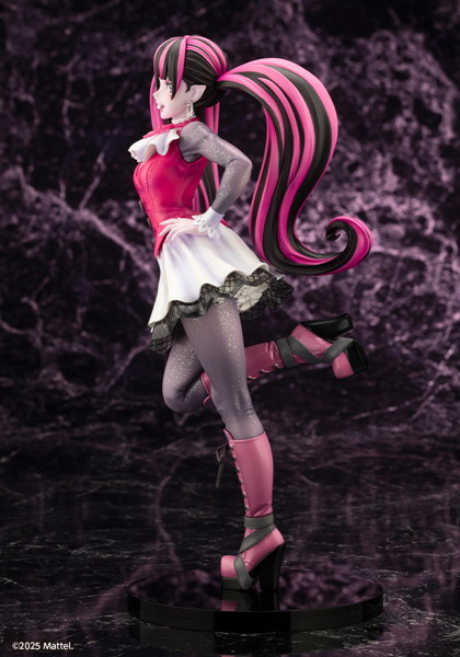 MONSTER HIGH（TM）美少女 ドラキュローラ