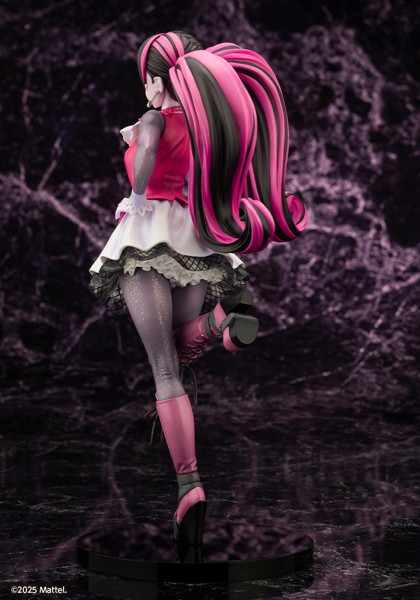 MONSTER HIGH（TM）美少女 ドラキュローラ