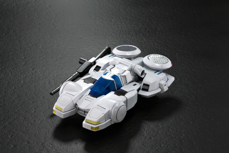 ナイトストライカー 1/32スケール カラーレジンキャスト製組立キット インターグレイXsi パールホワイトver.
