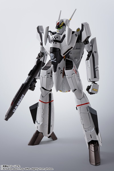 HI-METAL R マクロスゼロ VF-0Sフェニックス（ロイ・フォッカー機） ＋ QF-2200D-B ゴースト