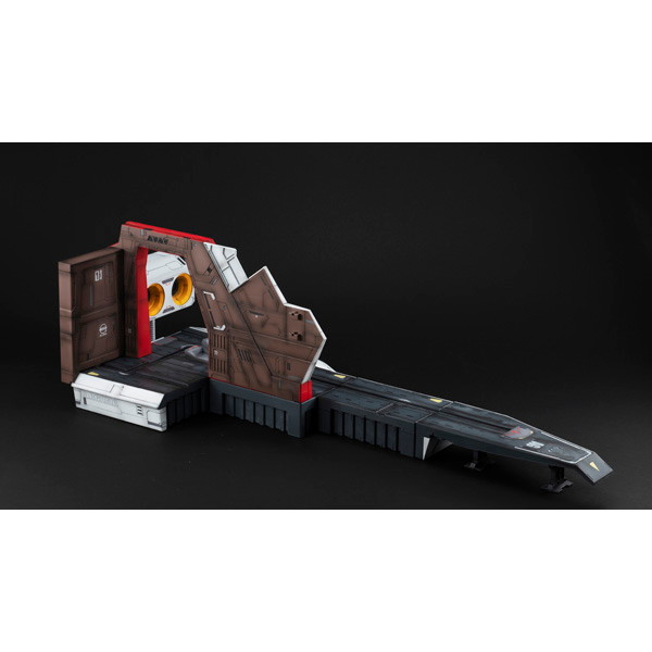 Realistic Model Series 機動戦士Zガンダム 1/144 HG用 アーガマ カタパルトデッキ（40th Anniversary Edition）