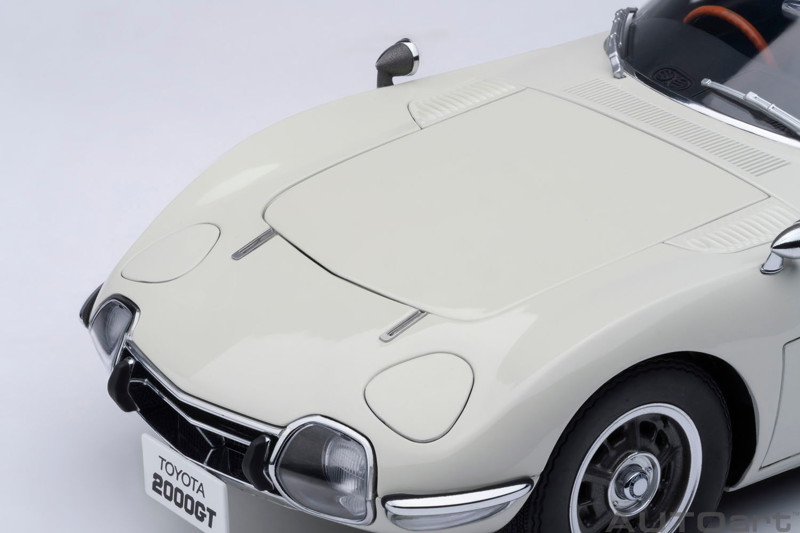 トヨタ 2000GT 1967 (ホワイト) トヨタ 2000GT 1967 (ホワイト)