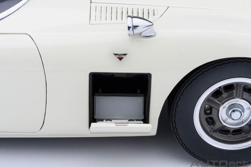 トヨタ 2000GT 1967 (ホワイト) トヨタ 2000GT 1967 (ホワイト)