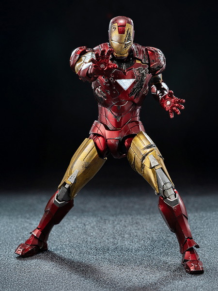 Marvel Studios’ The Infinity Saga （マーベル・スタジオの『インフィニティ・サーガ』） DLX Iron Man...