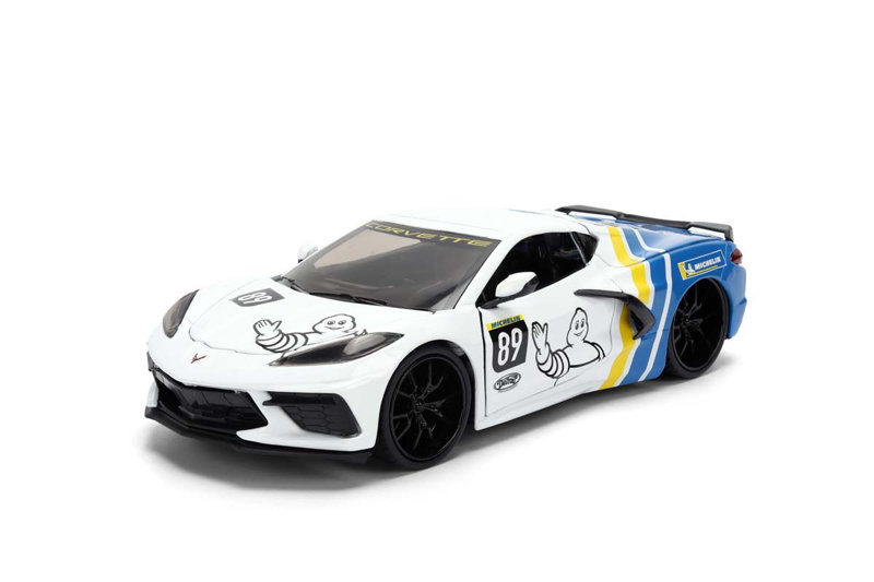 2020 シェビー コルベット スティングレイ ホワイト/ミシュラン