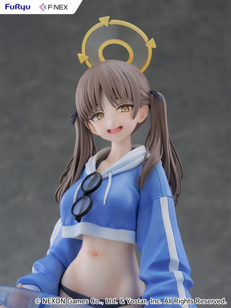 ブルーアーカイブ モエ（水着）