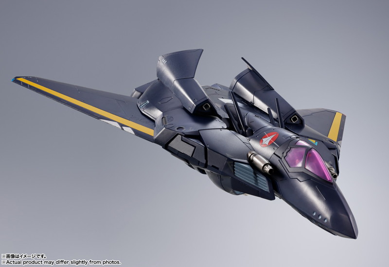 DX超合金 マクロス7 VF-17S ナイトメアステルスバルキリー（ガムリン木崎機）